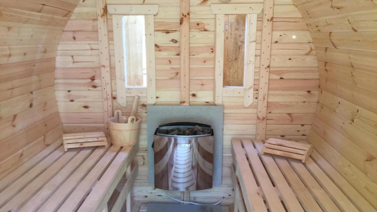 Luksusowy Apartament Pod Lasem, Otwock -Shared Garden, Sauna, Wood Hot Tub! Hot Tub Seasonal! Екстериор снимка
